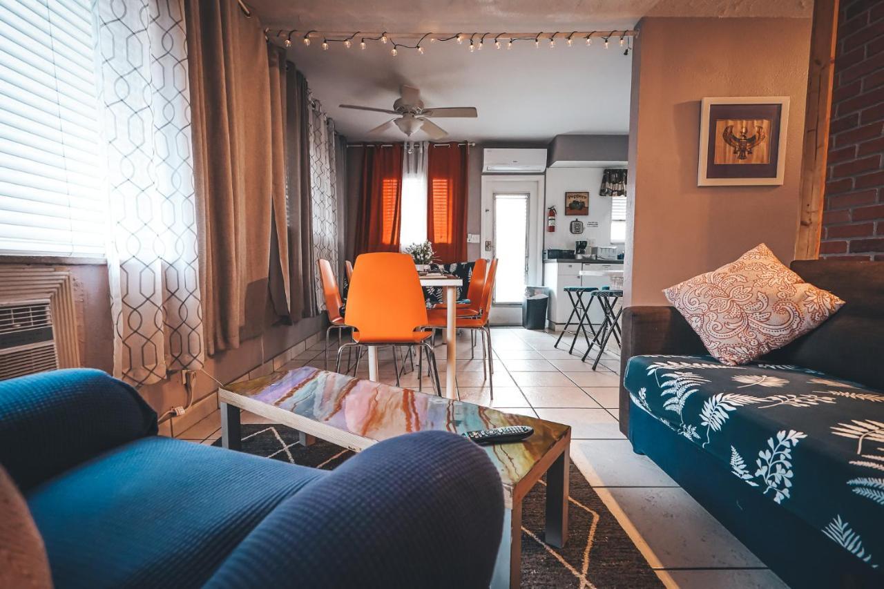 Hollywood Light Haven Lodge المظهر الخارجي الصورة